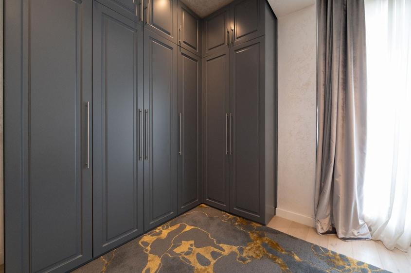 Penthouse cu 5 camere semidecomandat, mobilat în Herăstrău