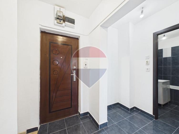 Garsoniera spatioasa si renovata in Rahova - 6