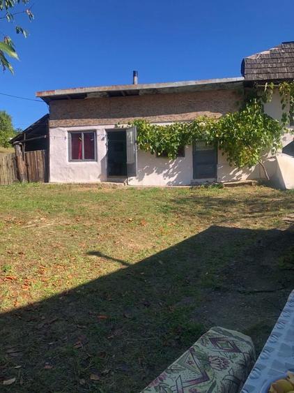 Casă cu 2 camere în Câmpeni