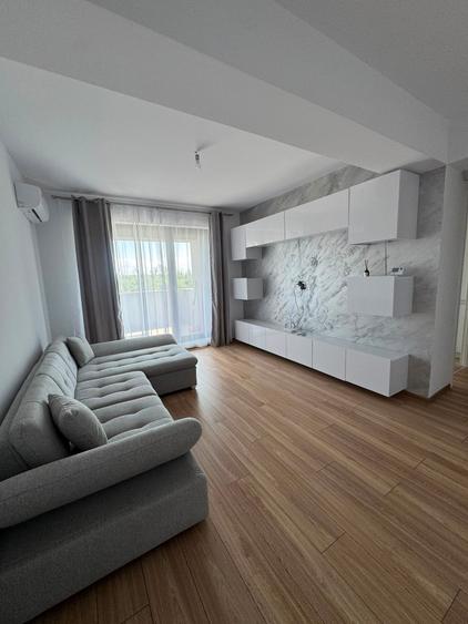 Apartament cu 2 camere decomandat în Drumul Taberei