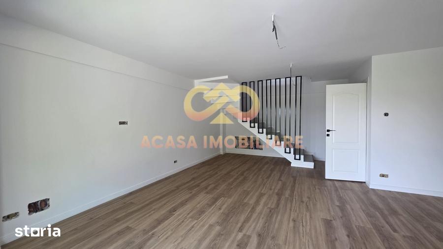 Apartament cu 3 camere decomandat în Valea Lupului