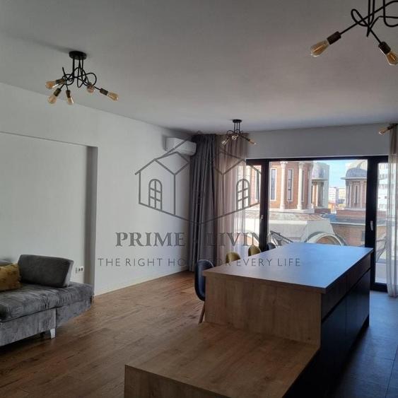 Apartament cu 3 camere, mobilat în Victoriei