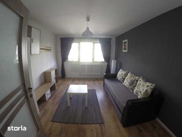 Garsonieră decomandată, mobilată în Complex Studențesc