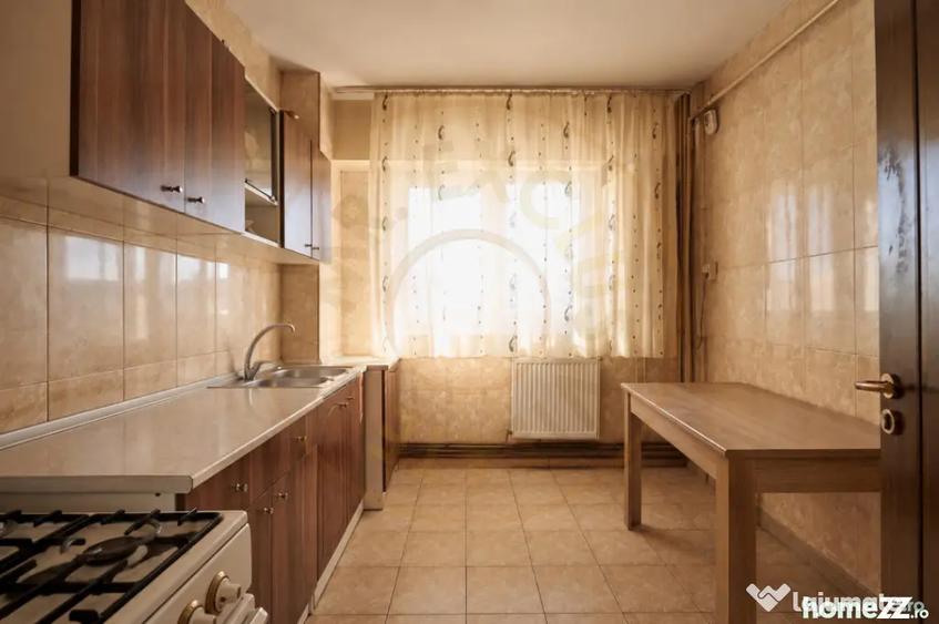 Apartament cu 3 camere - CENTRAL, zona 1 Mai, Pitesti - 1