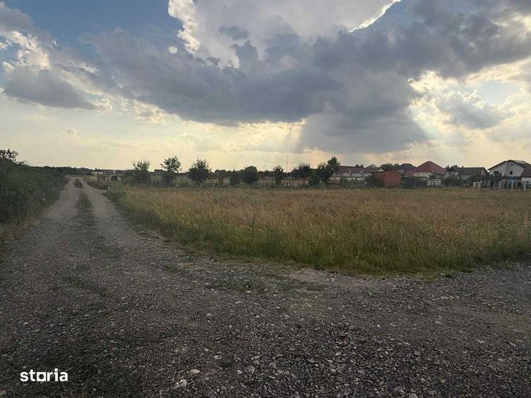 Teren de 469 mp, în Remetea Mare