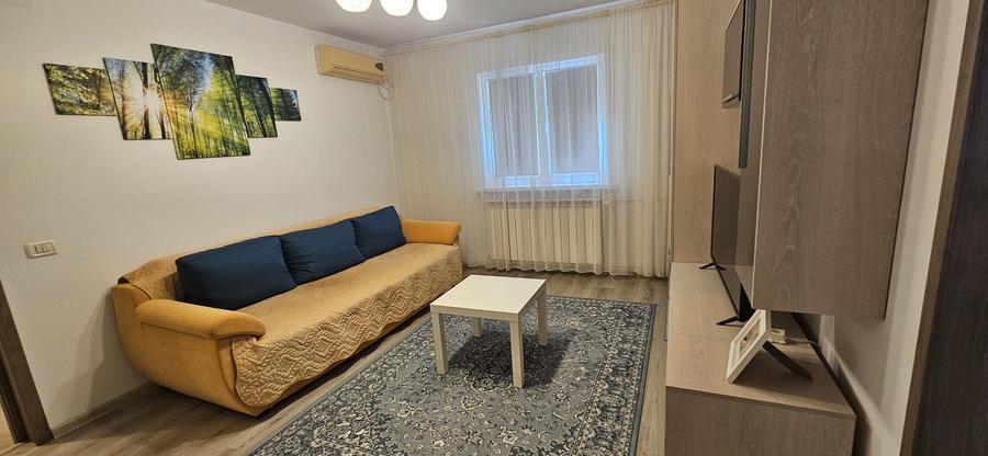 Apartament cu 2 camere semidecomandat în Central