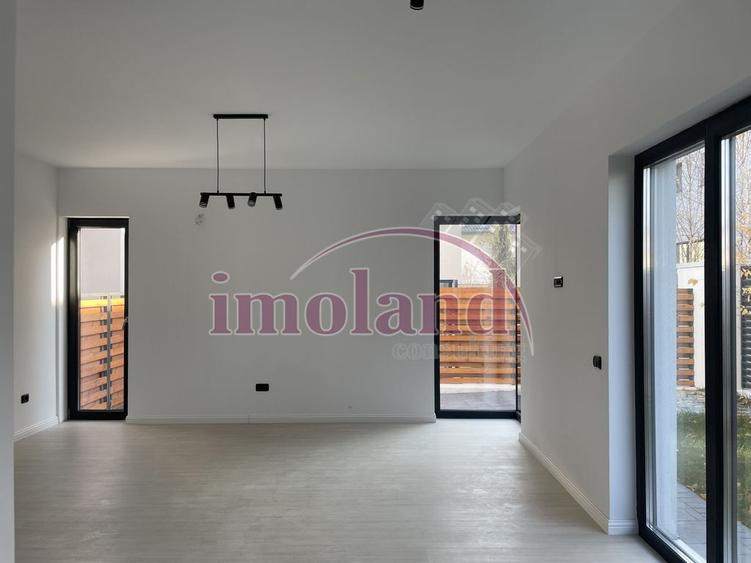 Casă cu 5 camere cu Teren 117 Mp în Nord