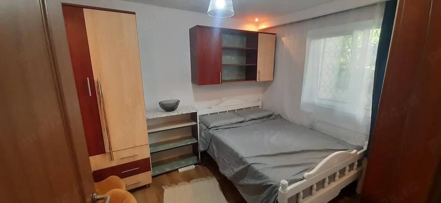 Inchiriez apartament 2 camere - 3