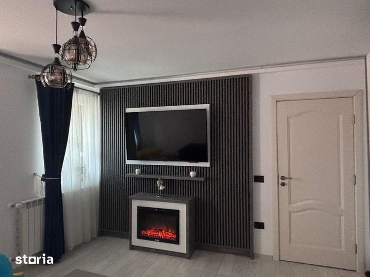 Apartament cu 3 camere în Săvinești