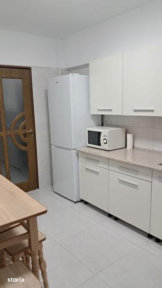 Apartament cu 3 camere decomandat în Ultracentral