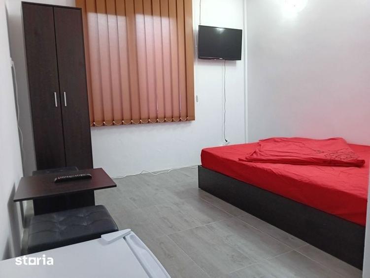 Casă cu 4 camere cu Teren 100 Mp în Central