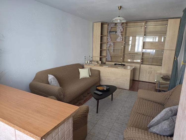 Inchiriere apt.2 camere, Pacii , renovat , mobilat, 450 e - 3