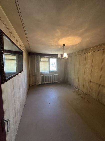 Apartament cu 2 camere decomandat în Valea Oltului