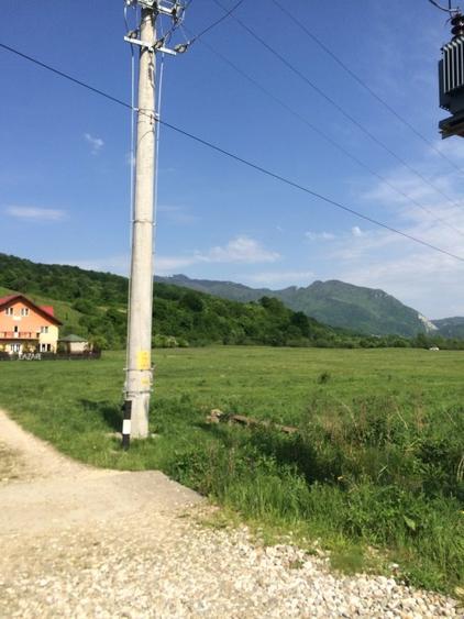 Teren extravilan de 3000 mp, în Sud-Est