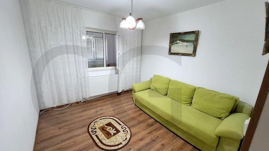 Apartament cu 2 camere decomandat în Micro 21