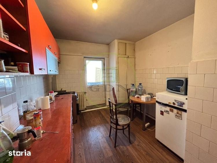 Apartament cu 3 camere decomandat în Brazda lui Novac