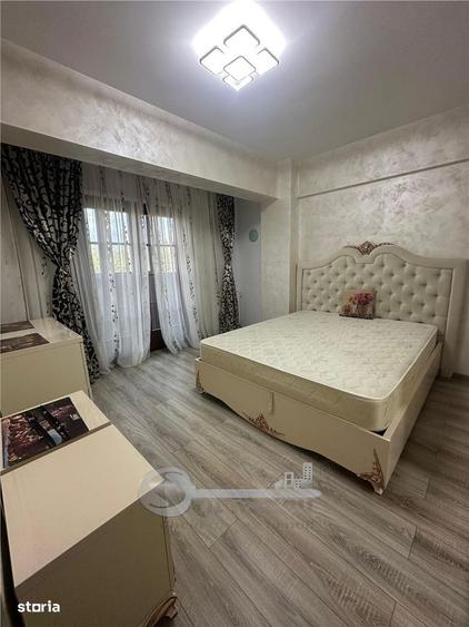 Apartament cu 2 camere decomandat în Galata