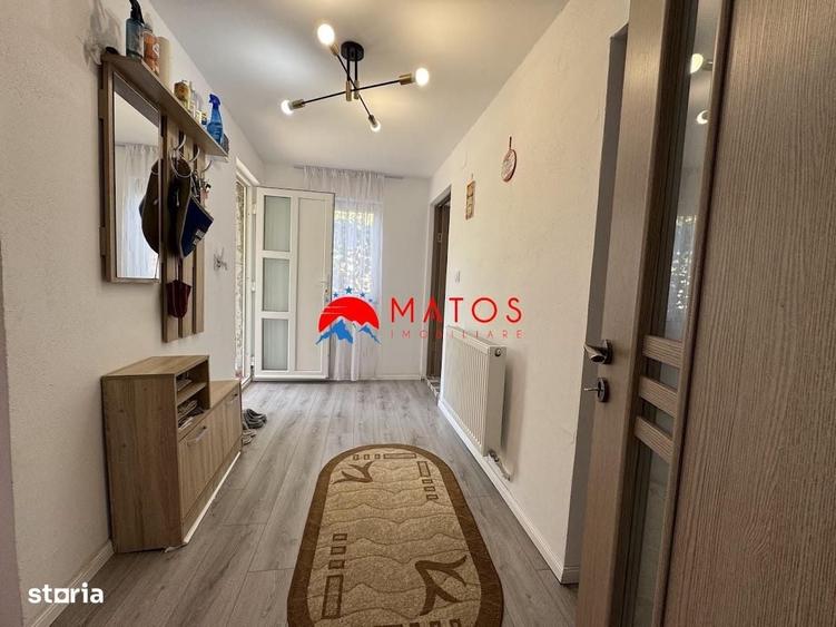 Casă cu 4 camere în Mislea