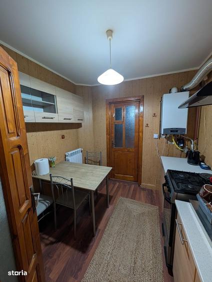 Apartament cu 2 camere în Micro 20