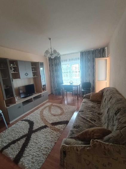 Apartament cu 2 camere decomandat în Mihai Bravu