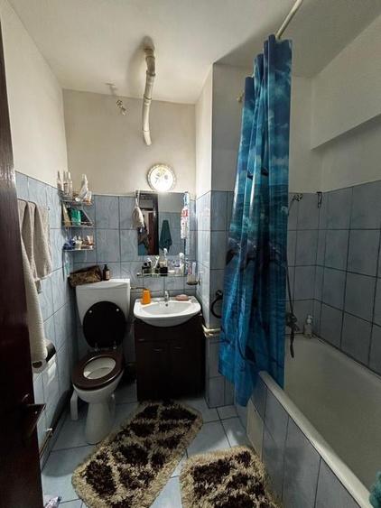 Apartament cu 2 camere decomandat, mobilat în Ostroveni