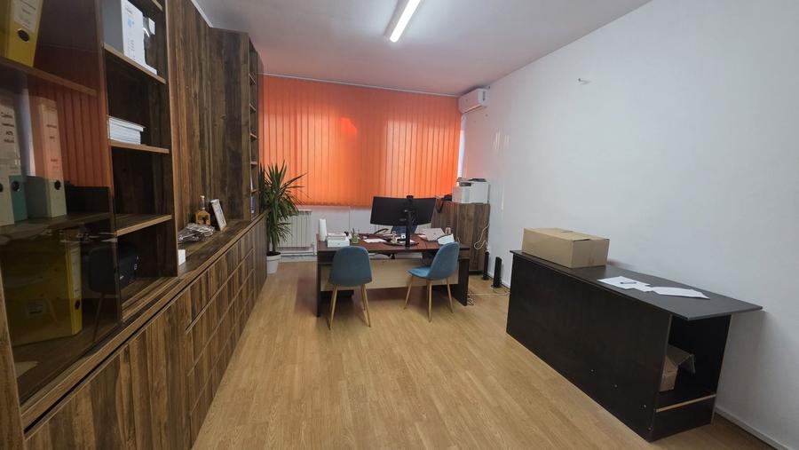 Spațiu comercial, de 192 mp, în Ciritei