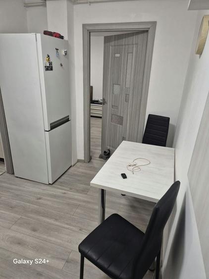 Garsonieră decomandată în Exterior Vest