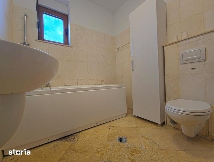 Apartament cu 3 camere decomandat în Domenii
