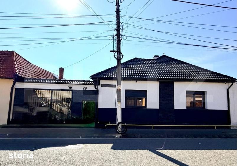 Casă cu 4 camere cu Teren 701 Mp în Central