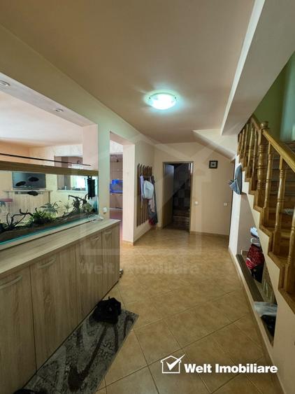 Casă individuală cu 7 camere cu Canalizare în Bună Ziua