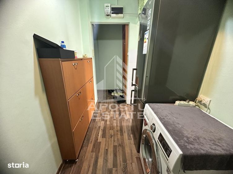 Apartament cu 2 camere, 41 mp, zona Sagului, Semidecomandat - 1