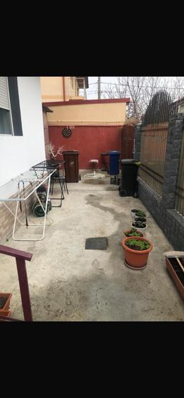 Casă cu 6 camere cu Teren 226 Mp în Eforie Nord