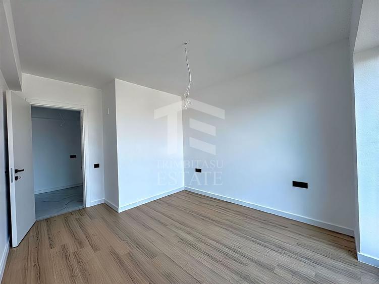 Apartament cu 2 camere decomandat în Theodor Pallady