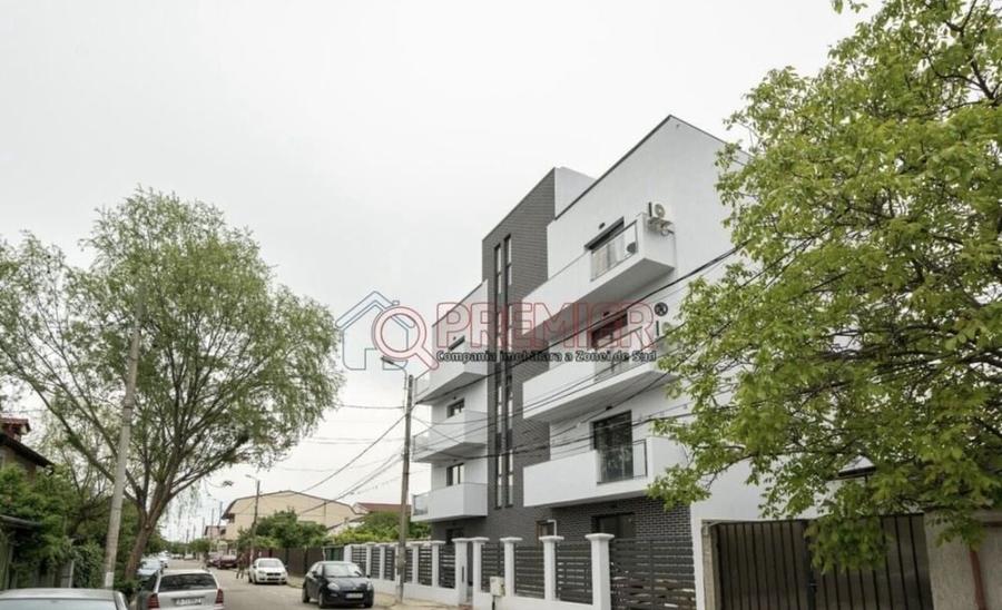 Apartament cu 2 camere decomandat în Apărătorii Patriei