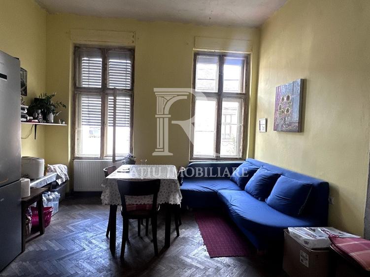 Casă individuală cu 3 camere cu Canalizare în Ultracentral