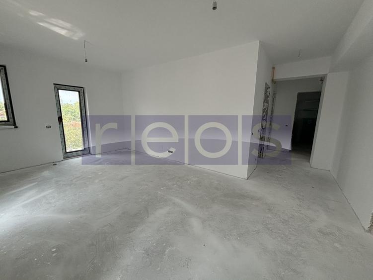 Apartament cu 3 camere în Jiului