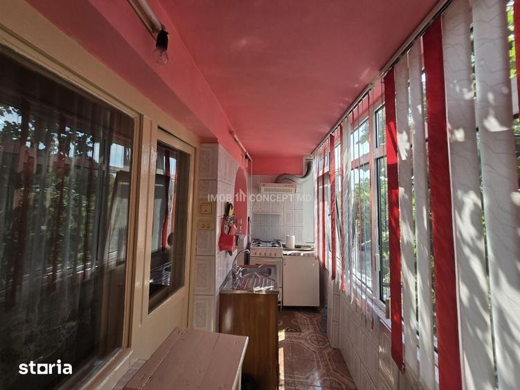 Apartament cu 2 camere decomandat în Vest