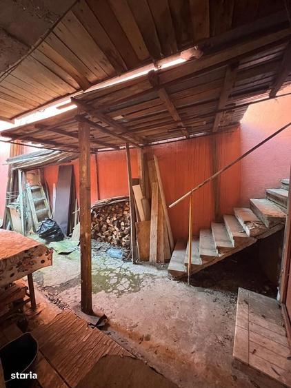 Casă cu 3 camere în Drumul Găzarului