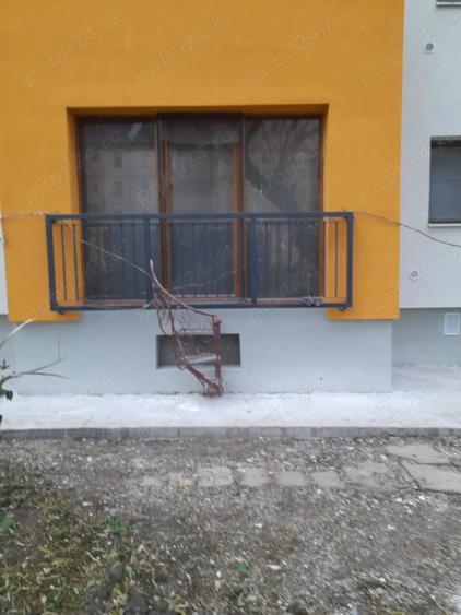 Apartament cu 3 camere decomandat în Sânnicolau Mare