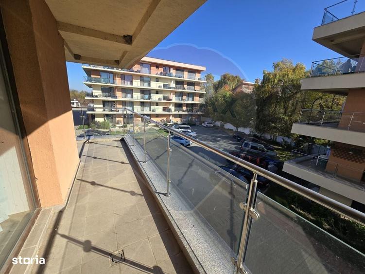 DE VANZARE Apartament cu 3 camere CLUB LAC SNAGOV - 4