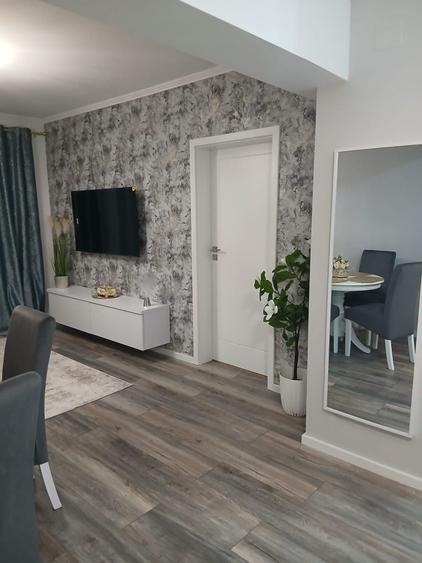 Apartament cu 2 camere semidecomandat în Nufărul