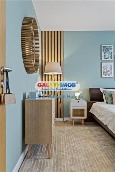 Penthouse cu 4 camere semidecomandat, mobilat în Sud-Vest
