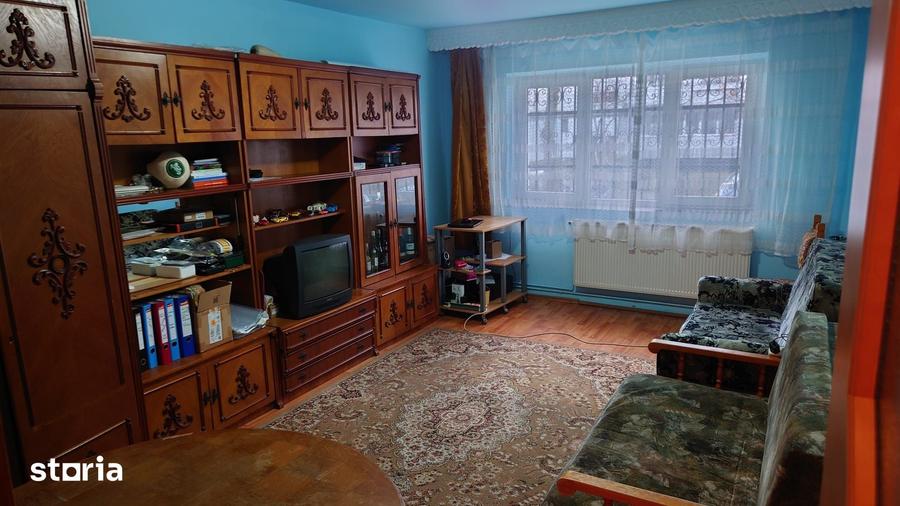 Apartament cu 2 camere în Între Lacuri