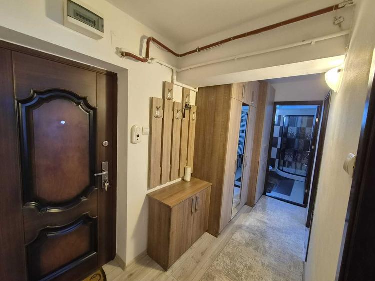Garsonieră decomandată în Cornitoiu