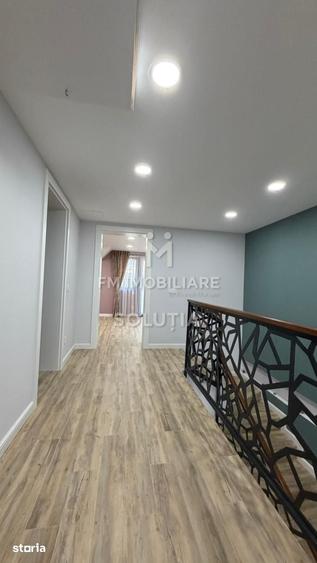Casă cu 4 camere cu Teren 676 Mp în Groși