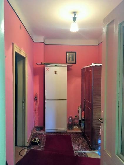 Casă individuală cu 4 camere în Central
