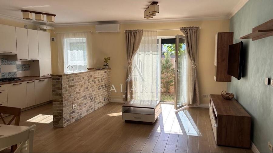 Apartament cu 4 camere decomandat în Ghiroda