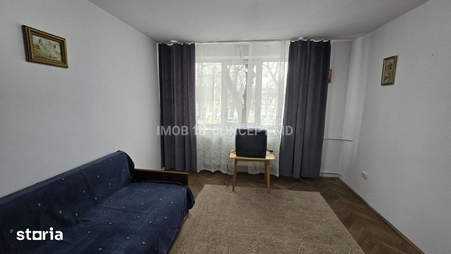 Apartament cu 2 camere decomandat, mobilat în Sud