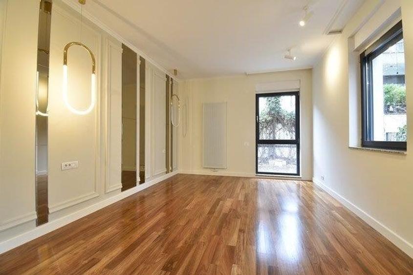 Apartament cu 4 camere decomandat, mobilat în Dorobanți