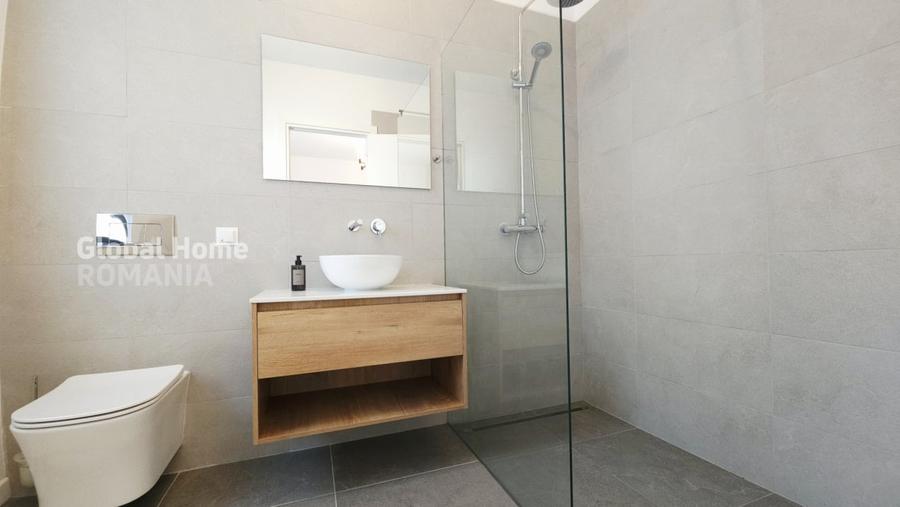 Duplex cu 5 camere cu Canalizare în Voluntari